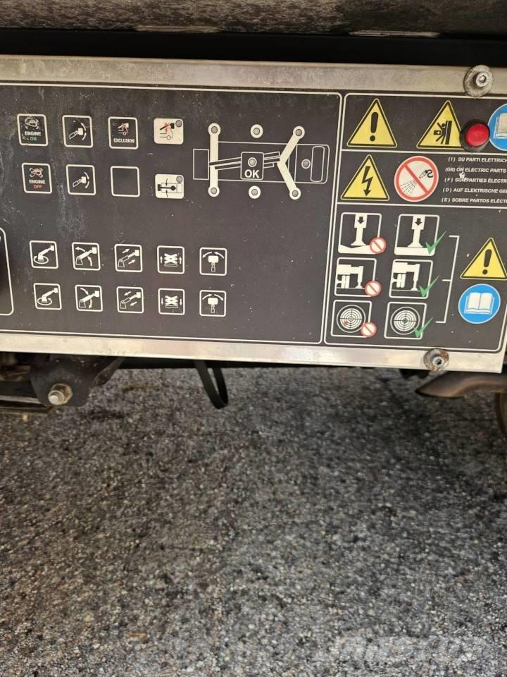 Isoli PNT 205 NH Truck mounted platforms