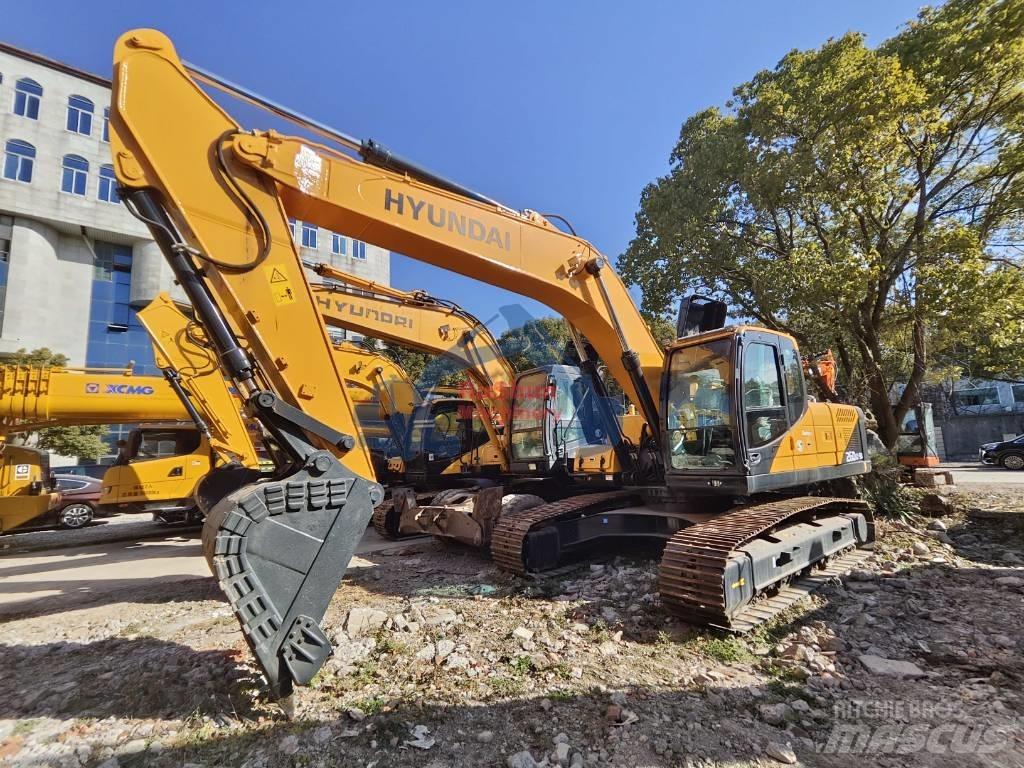 Hyundai 260 LC Crawler excavators