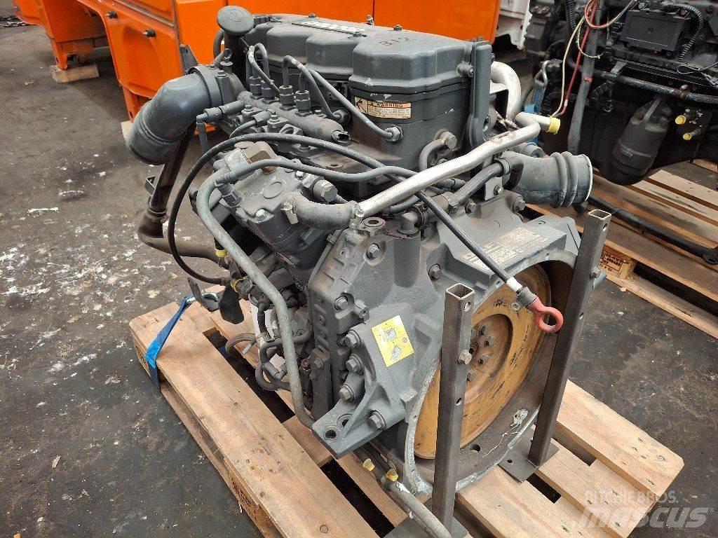 DAF FR118S1 Engines