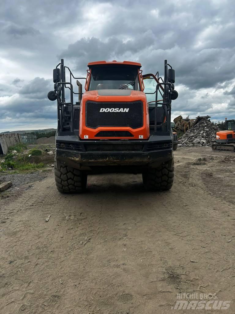 Doosan DA 30 - 7 Articulated Haulers