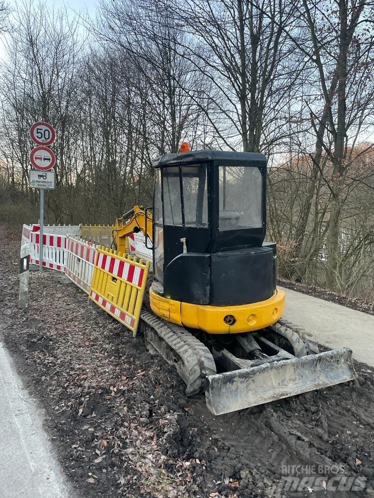 CAT 303 CR Mini excavators < 7t (Mini diggers)
