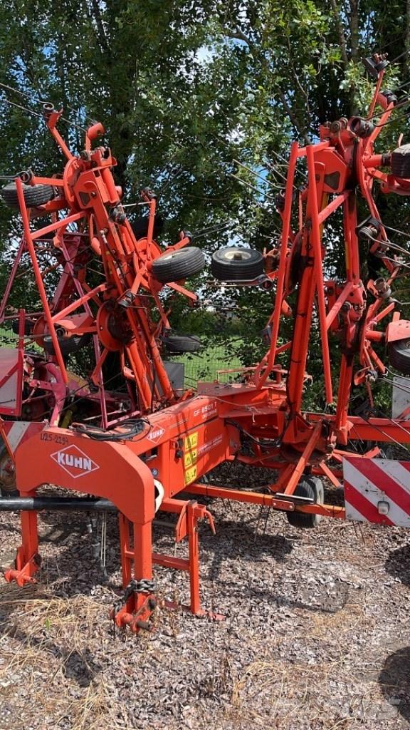 Kuhn GF 8501 T Rakes and tedders