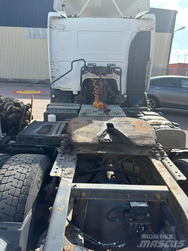 Volvo FE 300 Chassis Cab trucks