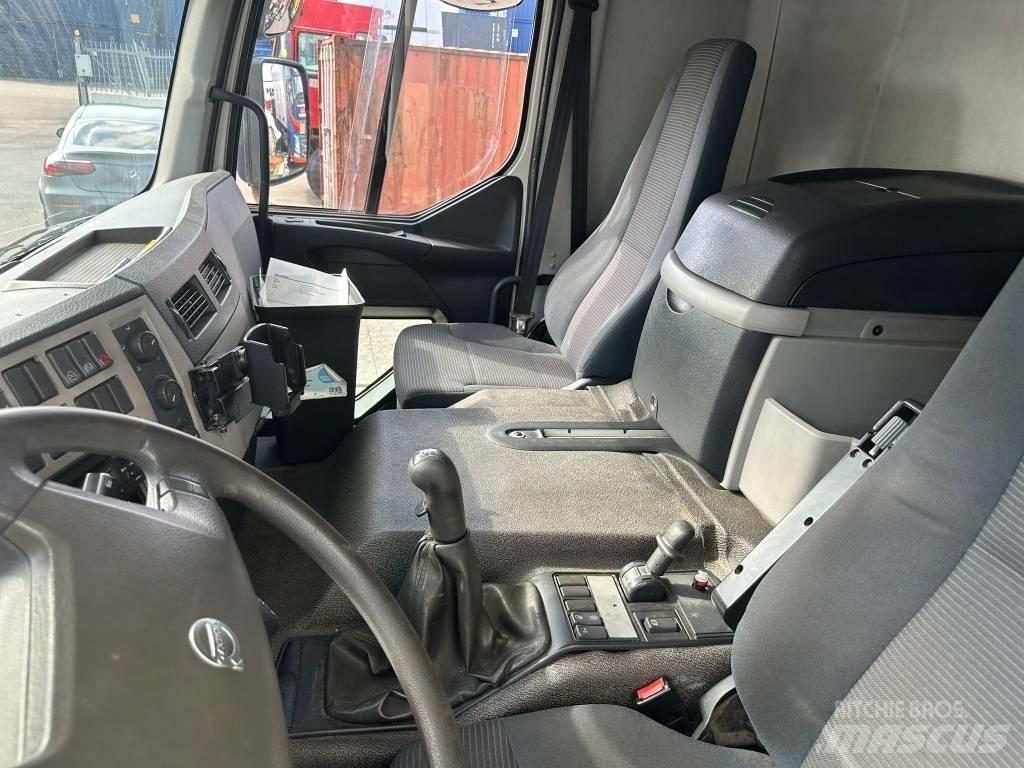 Volvo FE 300 Chassis Cab trucks