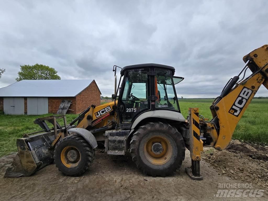 JCB 3CX Backhoe