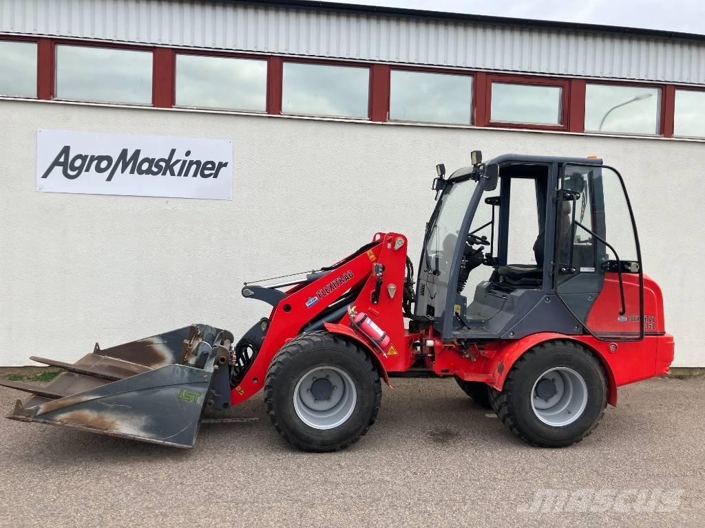 Flexitrac 1350 Multi-purpose loaders