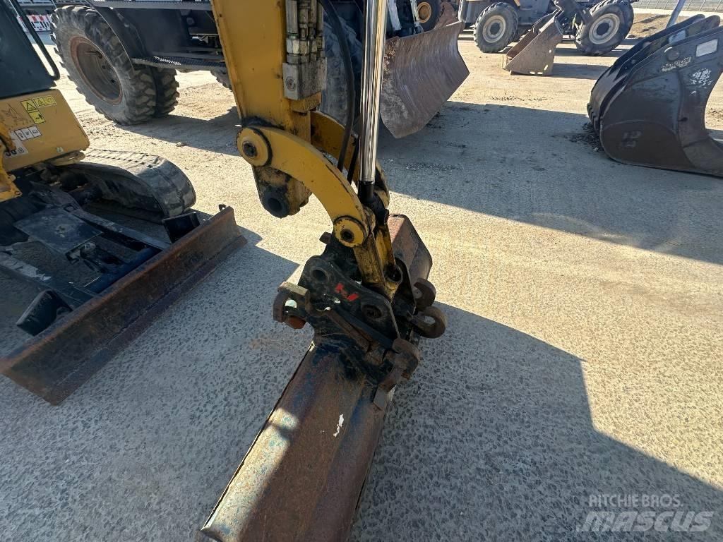 CAT 301.8 Mini excavators < 7t (Mini diggers)