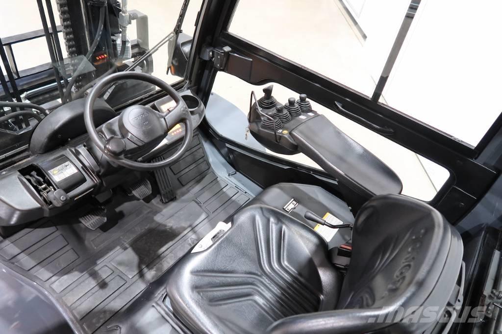 Toyota 40-8FD60N Diesel trucks