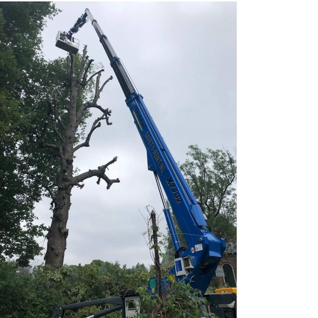 Palazzani XTJ 32 Telescopic boom lifts