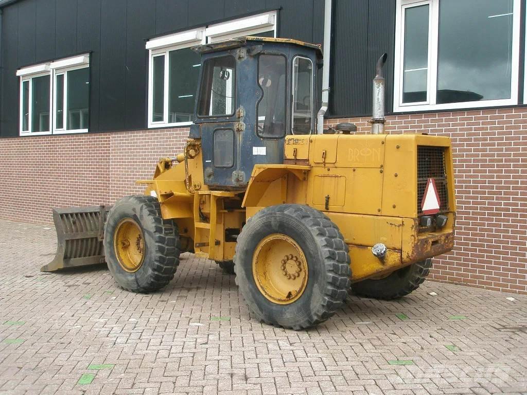 Komatsu W40-2 Wheel loaders
