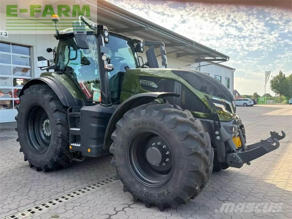 Valtra q 265 Tractors