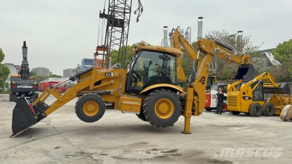 JCB 3 CX Backhoe
