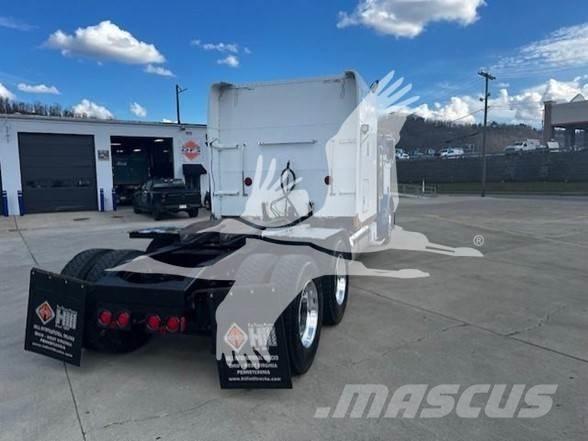 Peterbilt 379 Prime Movers
