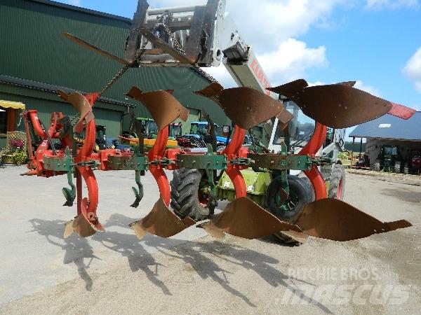 Kverneland 4 Reversible ploughs