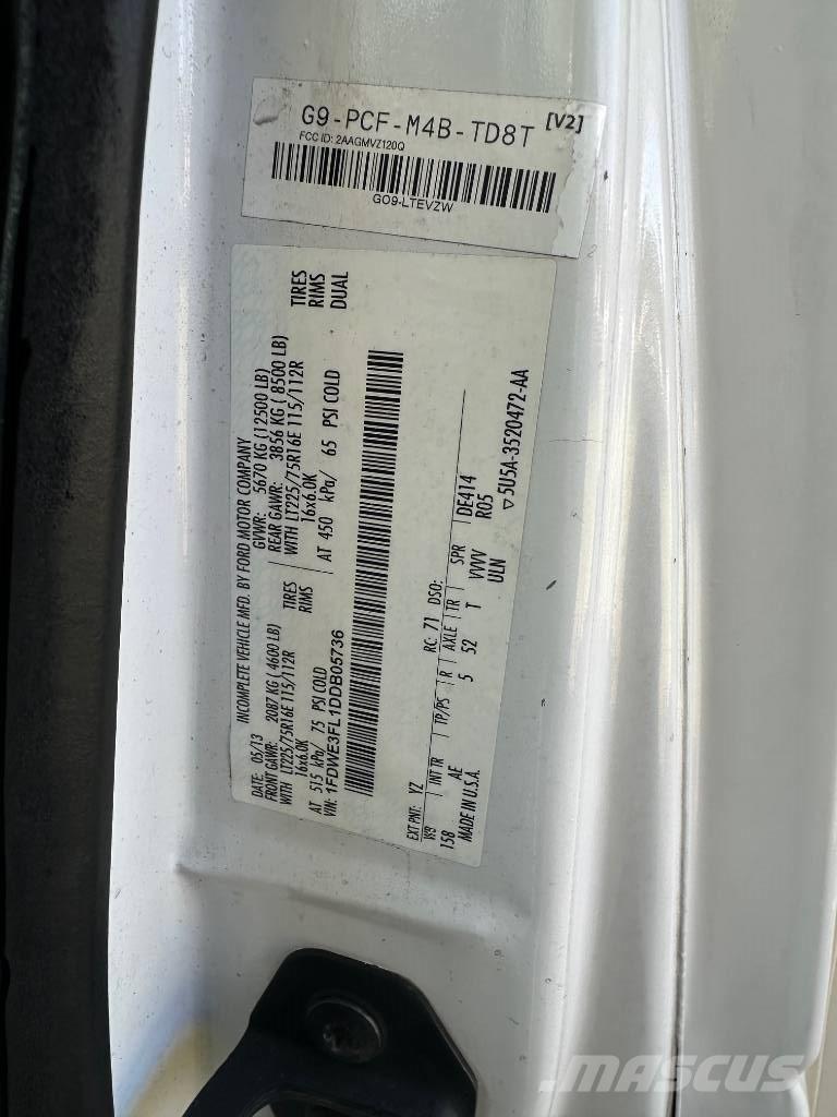 Ford e350 Panel vans