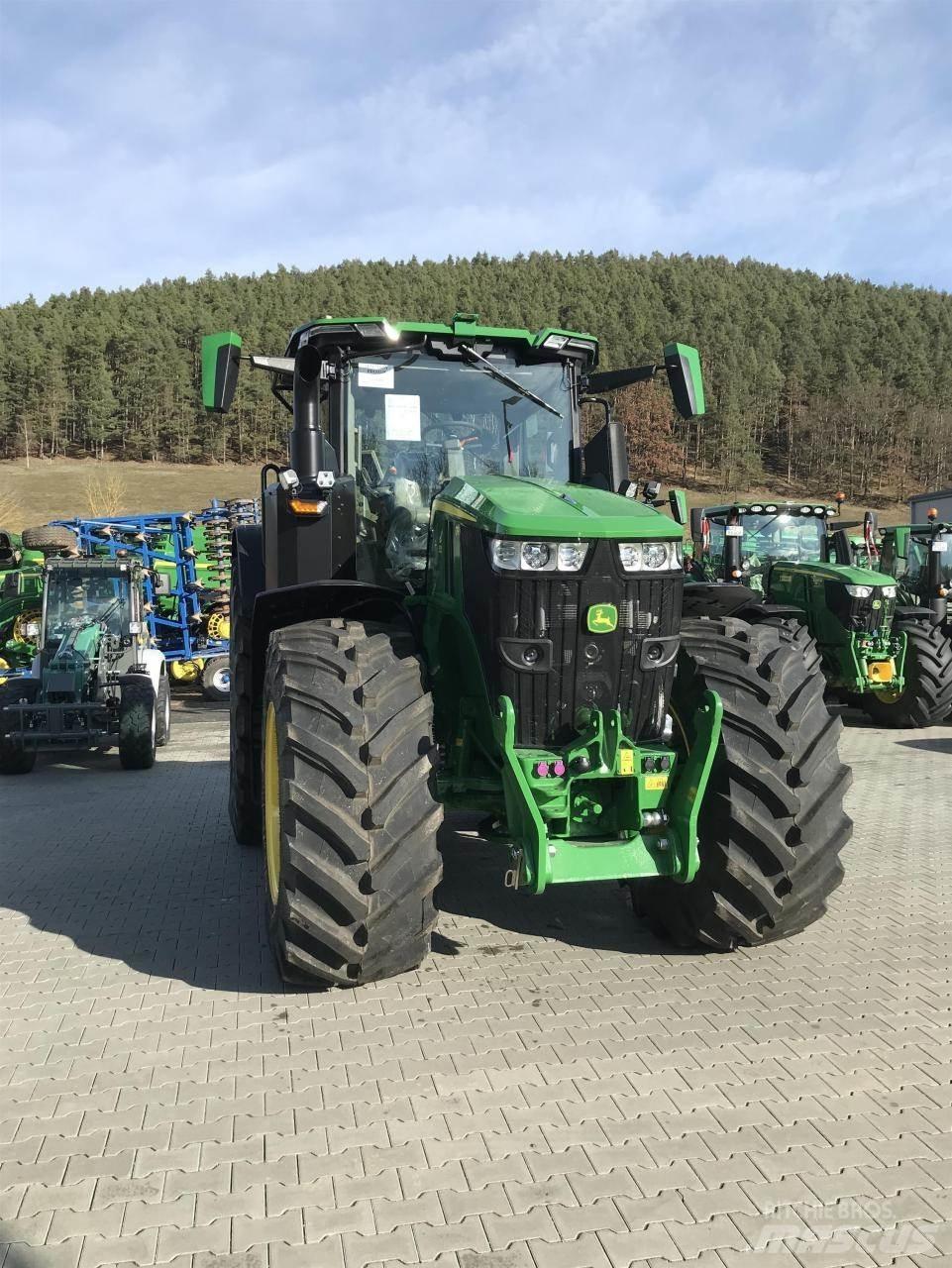 John Deere 7R 350 Tractors