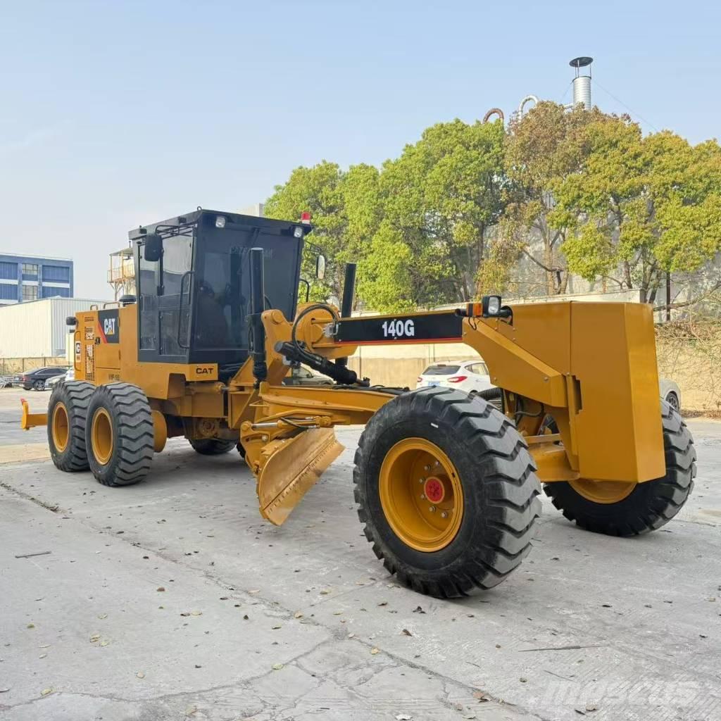 CAT 140 G Graders