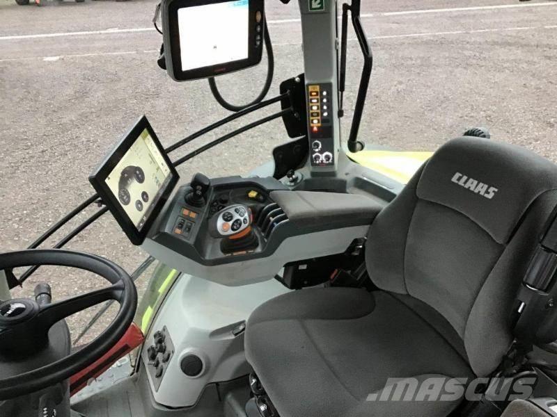 CLAAS AXION 810 Tractors
