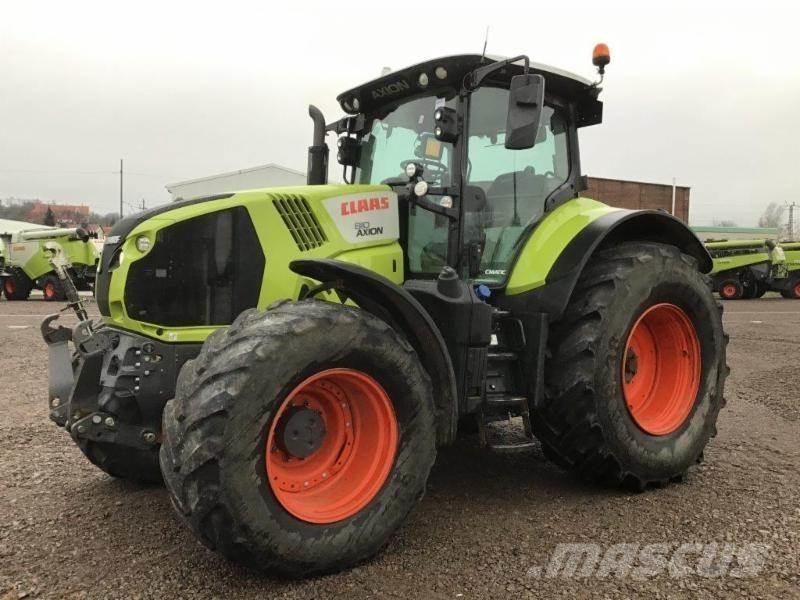 CLAAS AXION 810 Tractors