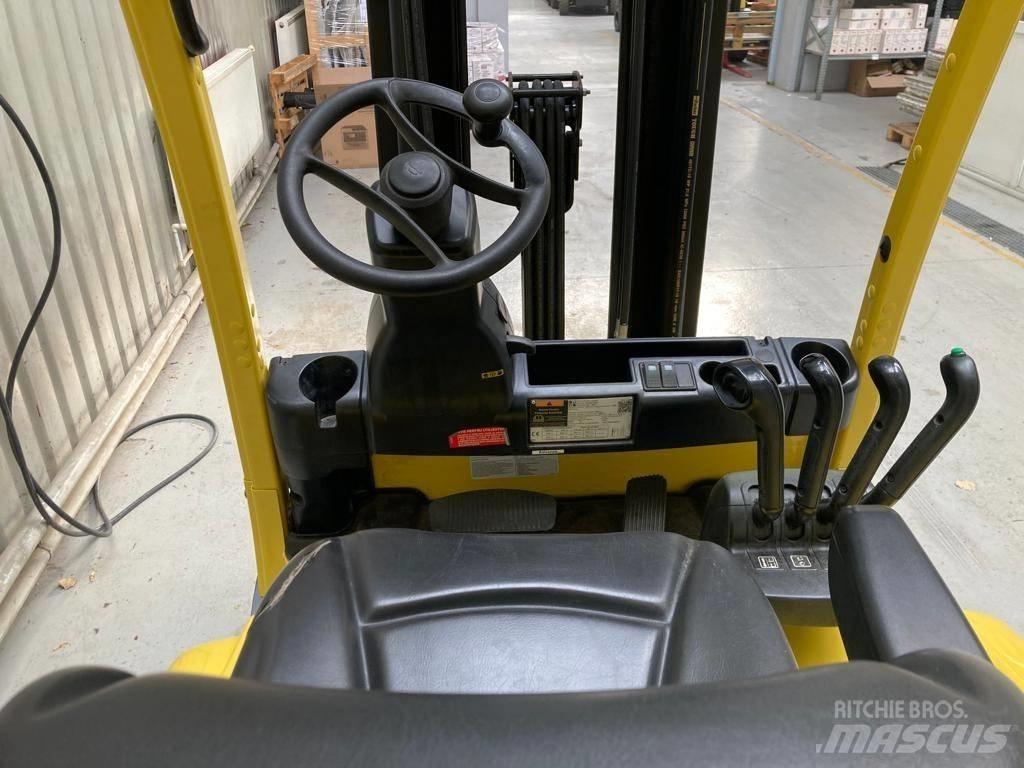 Hyster J2.5XN Electric forklift trucks
