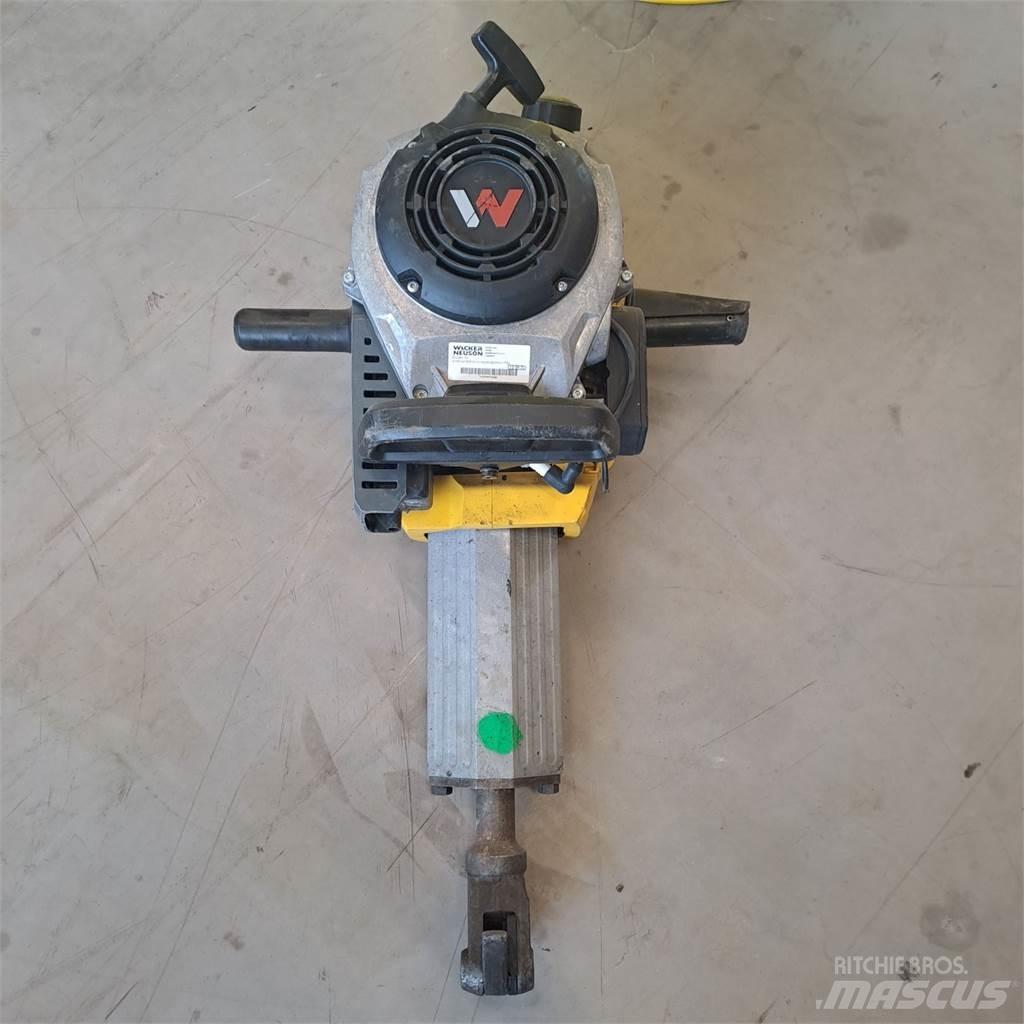 Wacker Neuson BH55 Tampers