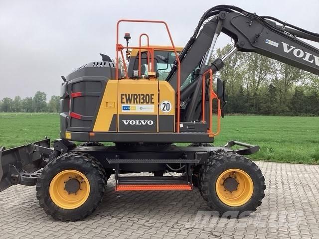 Volvo EWR 130 E Wheeled excavators