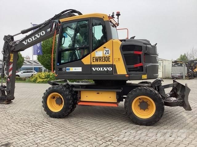 Volvo EWR 130 E Wheeled excavators