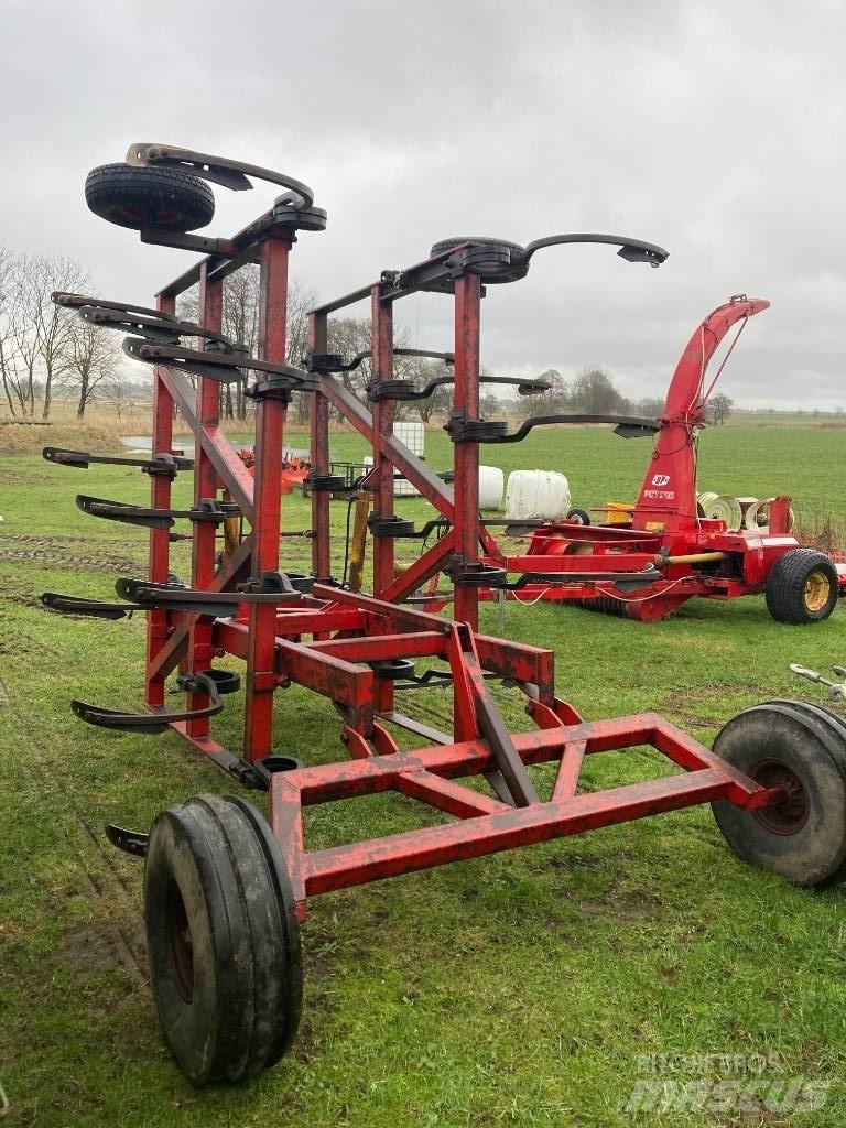 Väderstad Kultivator Cultivators