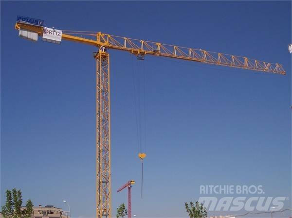 Potain MDT 178 Tower cranes