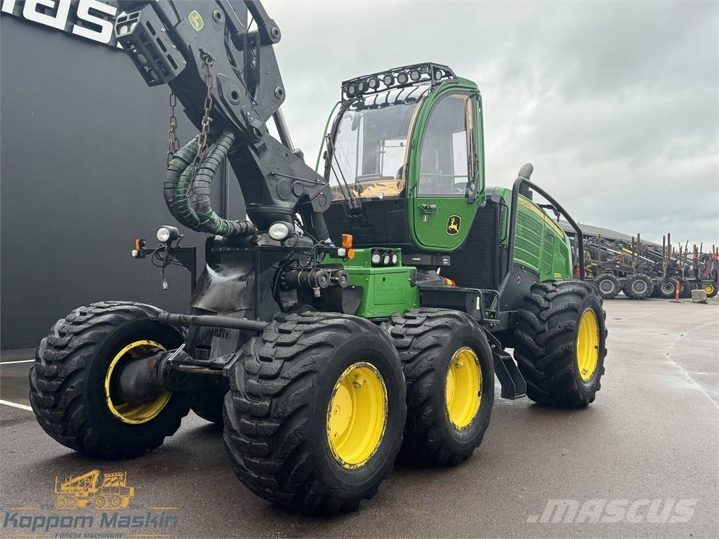 John Deere 1270G Harvesters