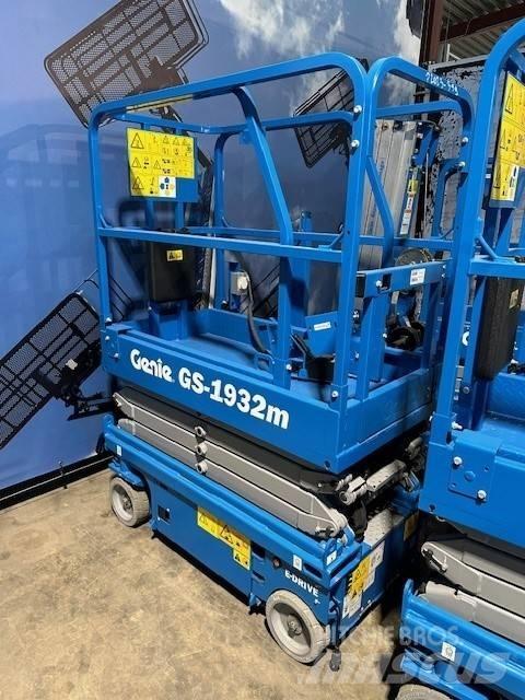 Genie GS1932m Scissor lifts