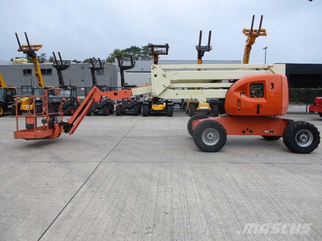 JLG 510 AJ (271) Compact self-propelled boom lifts