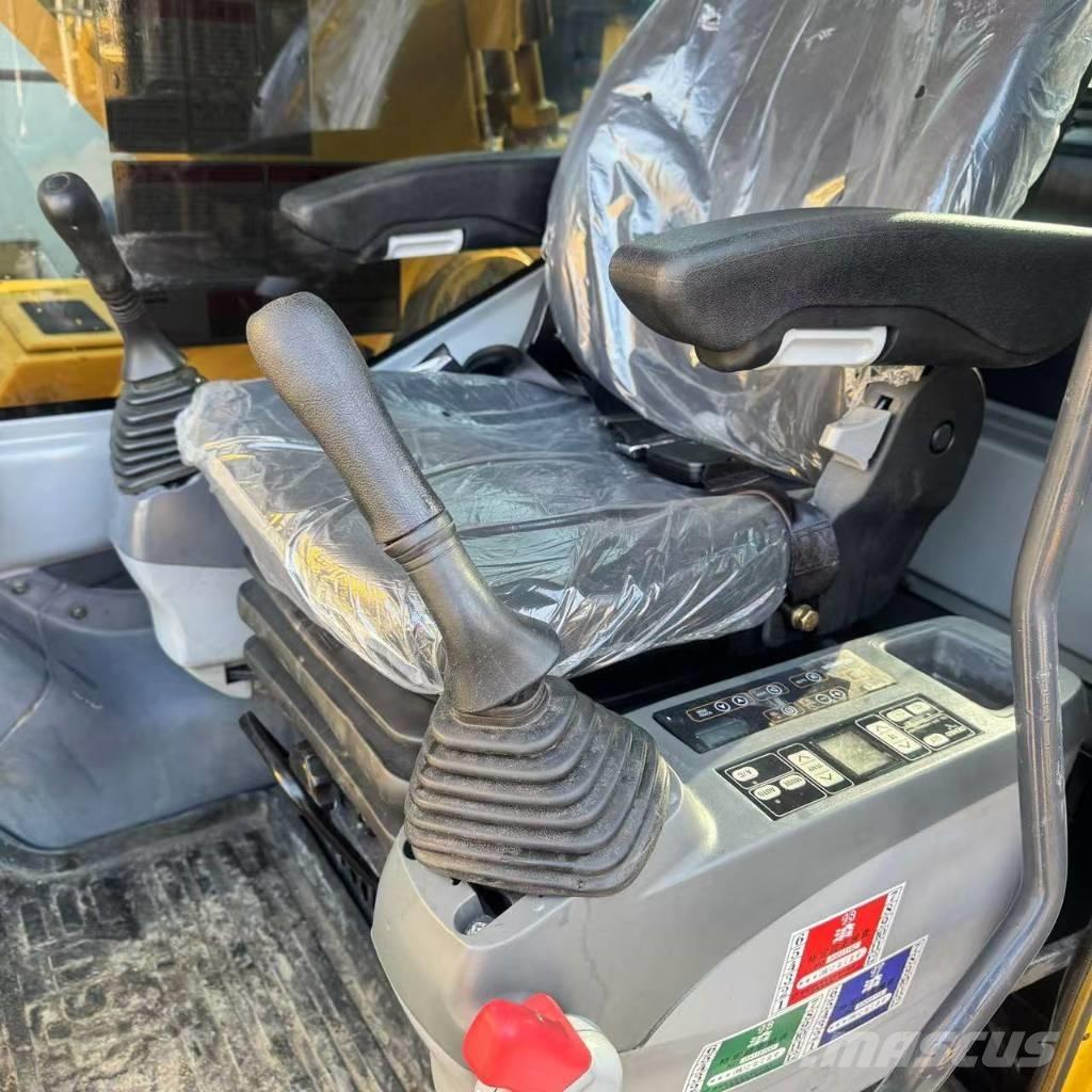 Komatsu PC 300 LC-7 Crawler excavators