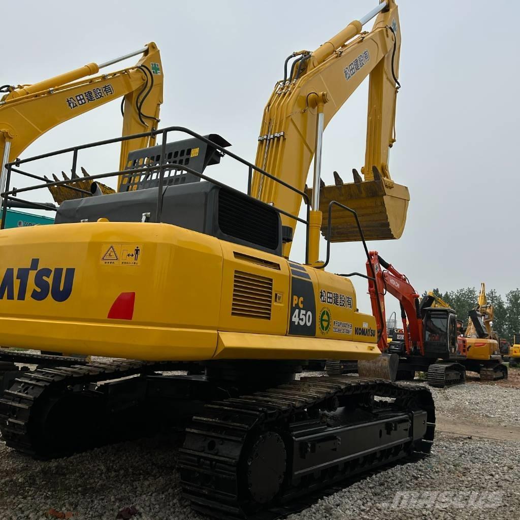Komatsu 450 Crawler excavators