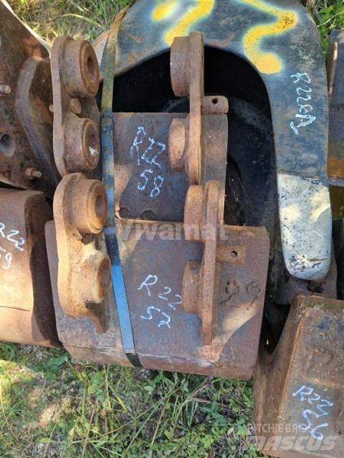 Volvo S30 Buckets