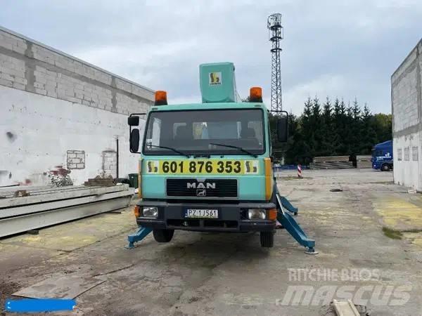 Wumag WT300 Truck mounted platforms