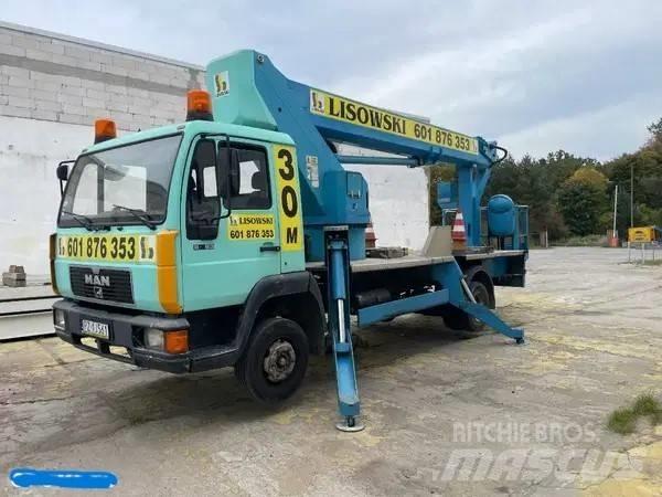 Wumag WT300 Truck mounted platforms