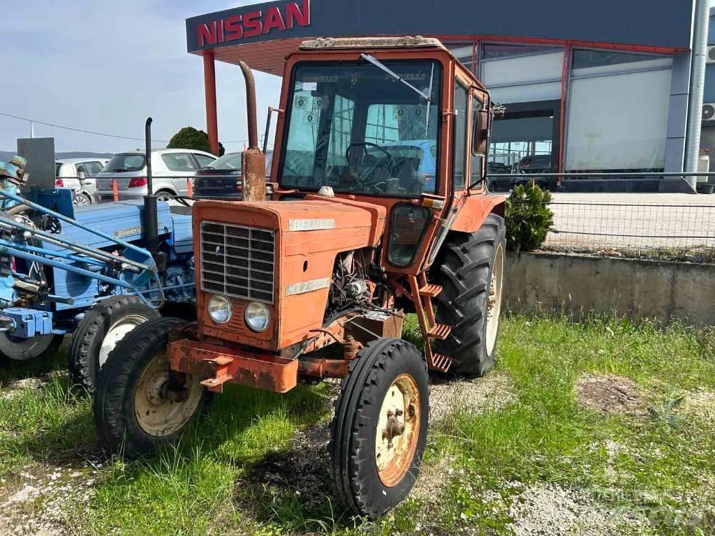 Belarus MTZ 560 Tractors