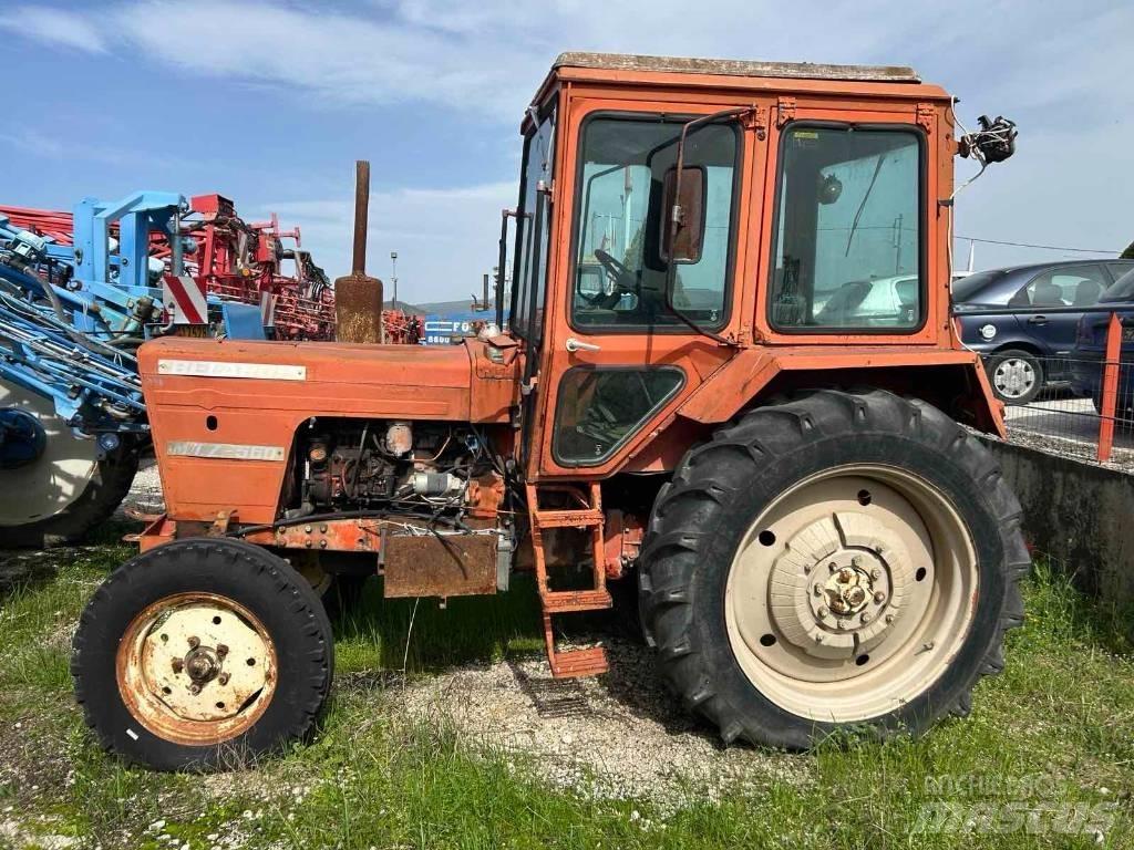 Belarus MTZ 560 Tractors