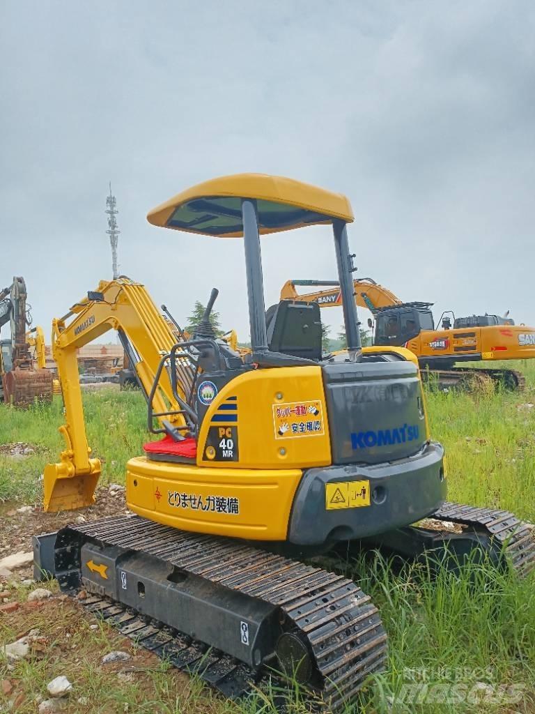 Komatsu PC 40 Crawler excavators