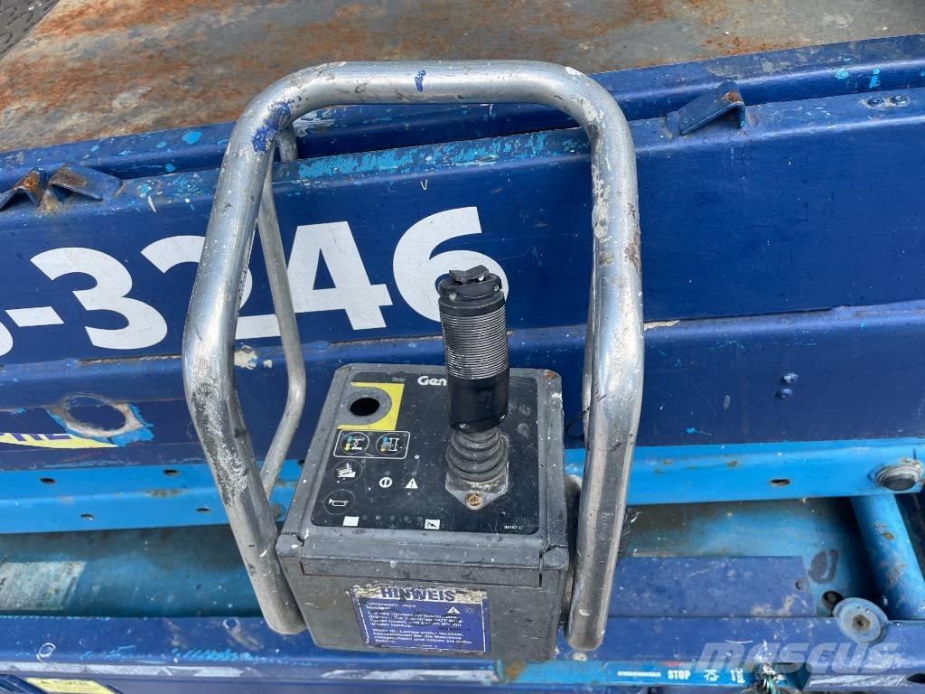 Genie GS 3246 Scissor lifts