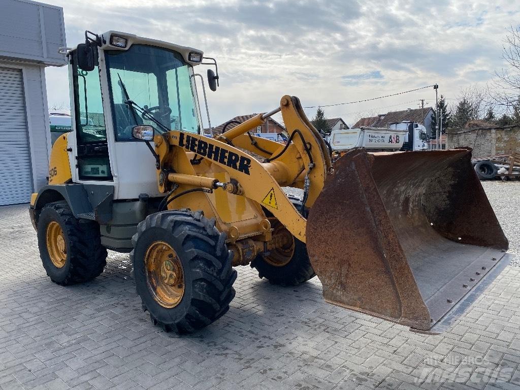 Liebherr 506 Stereo Wheel loaders
