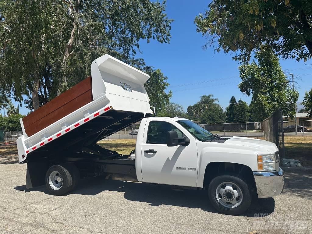 Chevrolet 3500 HD Tipper trucks