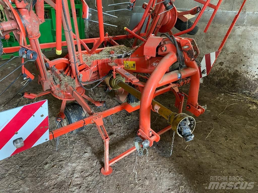 Kuhn GF 7601 MHO Rakes and tedders