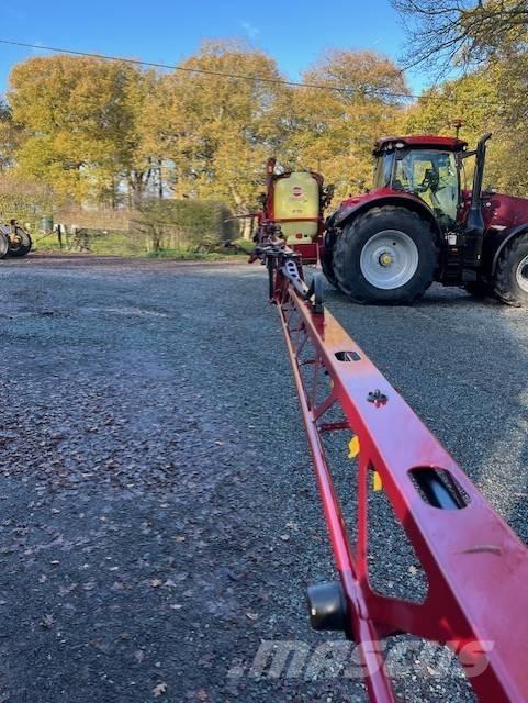 Hardi MASTER PLUS Mounted sprayers
