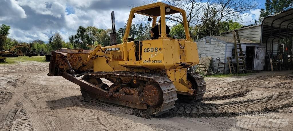 John Deere 850 B Crawler dozers