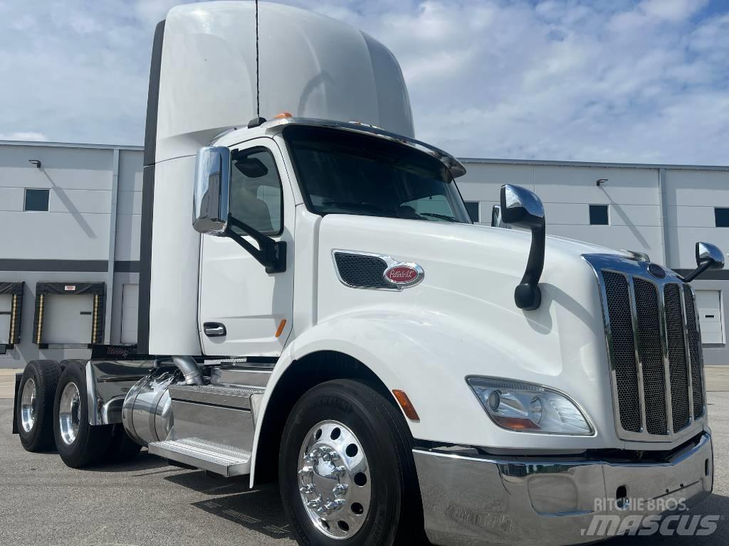 Peterbilt 579 Prime Movers
