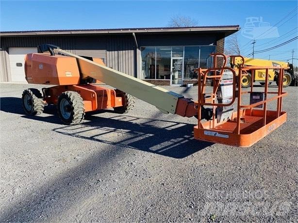 JLG 600S Telescopic boom lifts