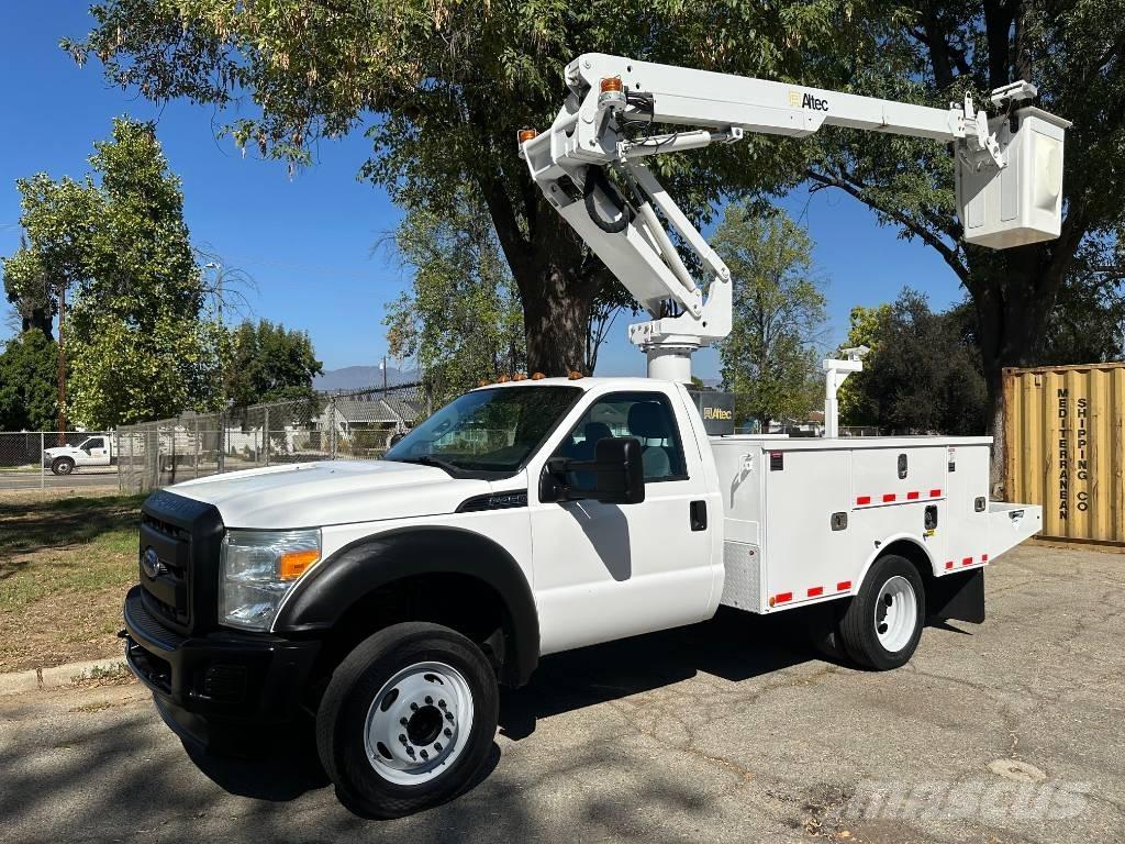 Altec AT 235 Truck mounted platforms