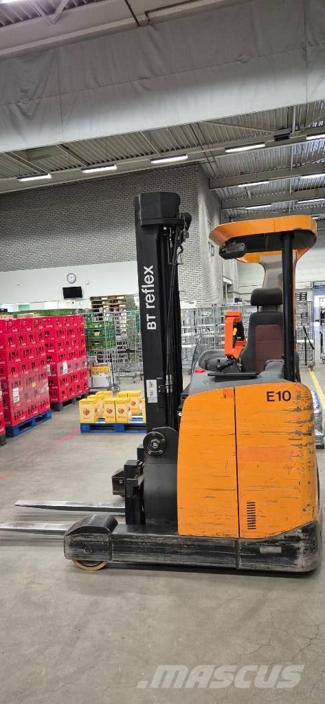 Toyota RRE140 Reach truck
